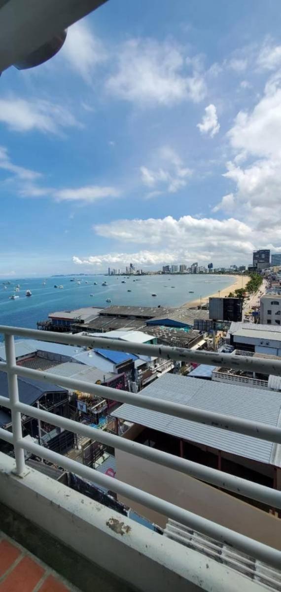 Grand Hotel Pattaya Exterior foto