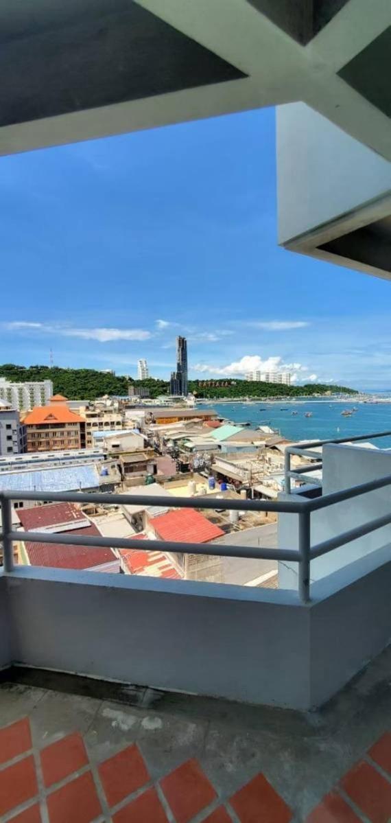 Grand Hotel Pattaya Exterior foto